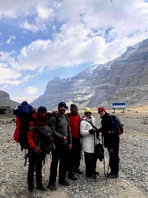 Pilgrims trekking together on the Mount Kailash Inner Kora Group Tour, experiencing the sacred inner parikrama