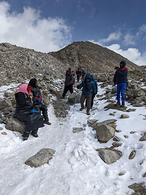 Devotees on Mount Kailash Mansarovar Yatra guided by a trusted tour operator ensuring safety and smooth travel experience
